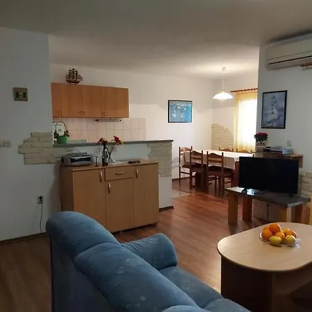 Apartment Taja Trogir